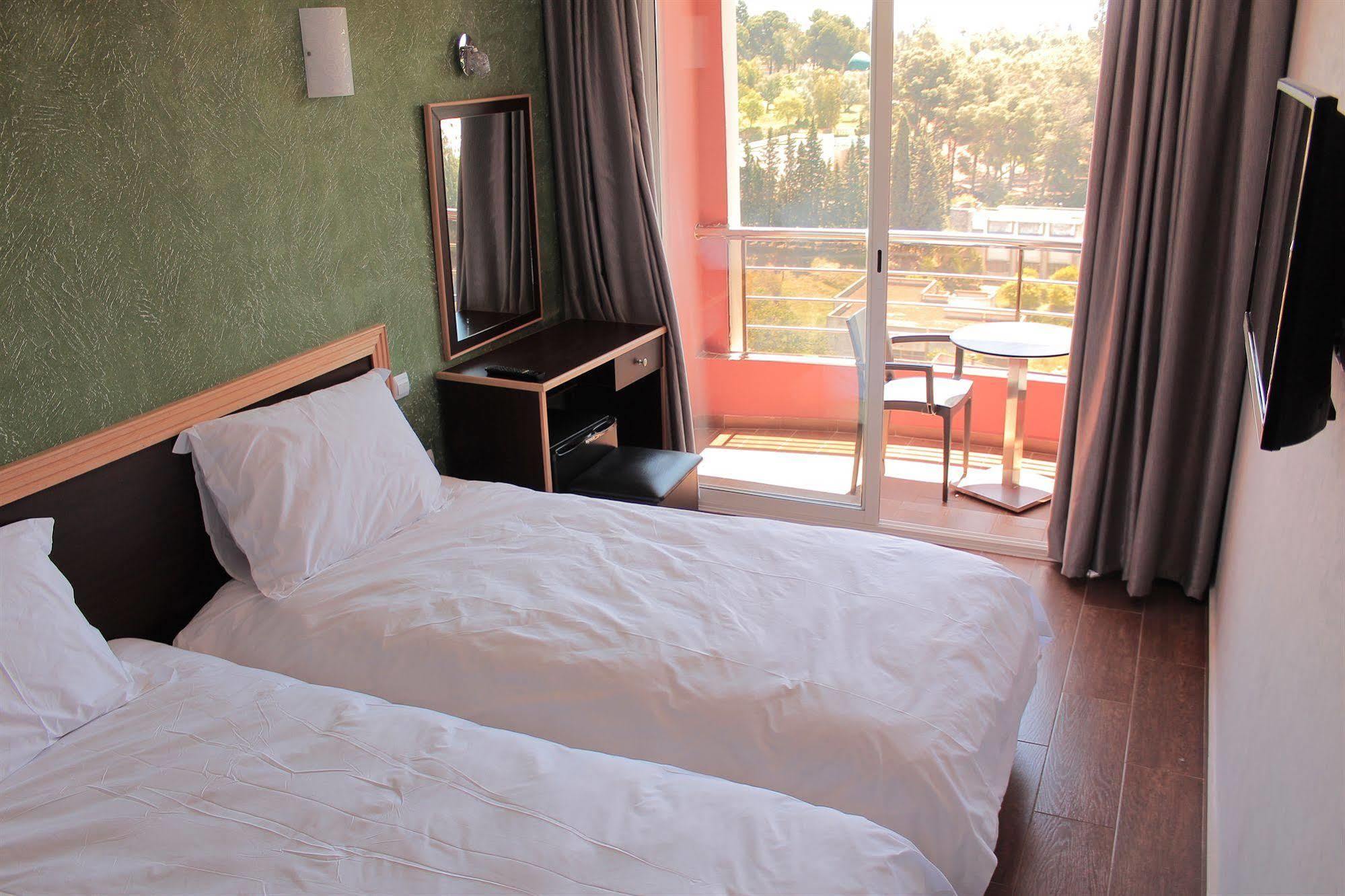Hotel Belle Vue Et Spa Meknès Exteriér fotografie